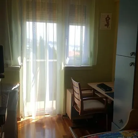 Nina Apartment *